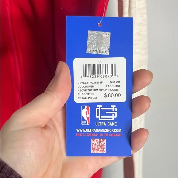 NBA Chicago Bulls Red and Cream Hoodie with Logo - Picture 2 of 6